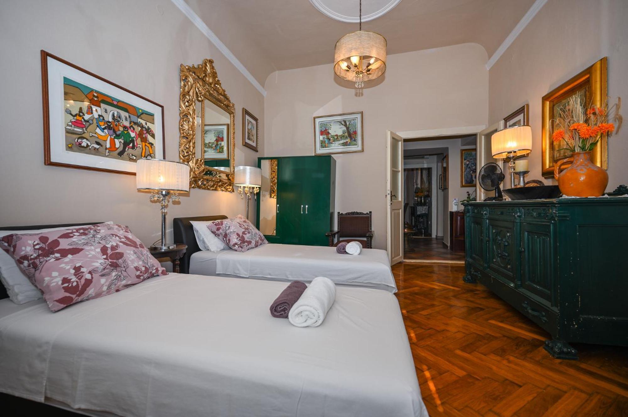 Large Three Bedroom, Center Of Old Town Dubrovnik Eksteriør billede